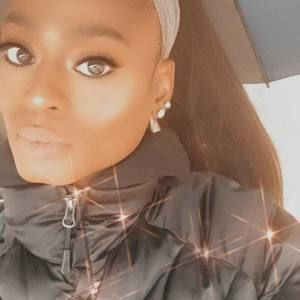 Meet your Posher, Alexus